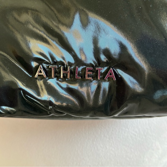 Athleta Bag NWT Power of She, Puff Shiny Bag 🖤✔️ - Picture 3 of 12